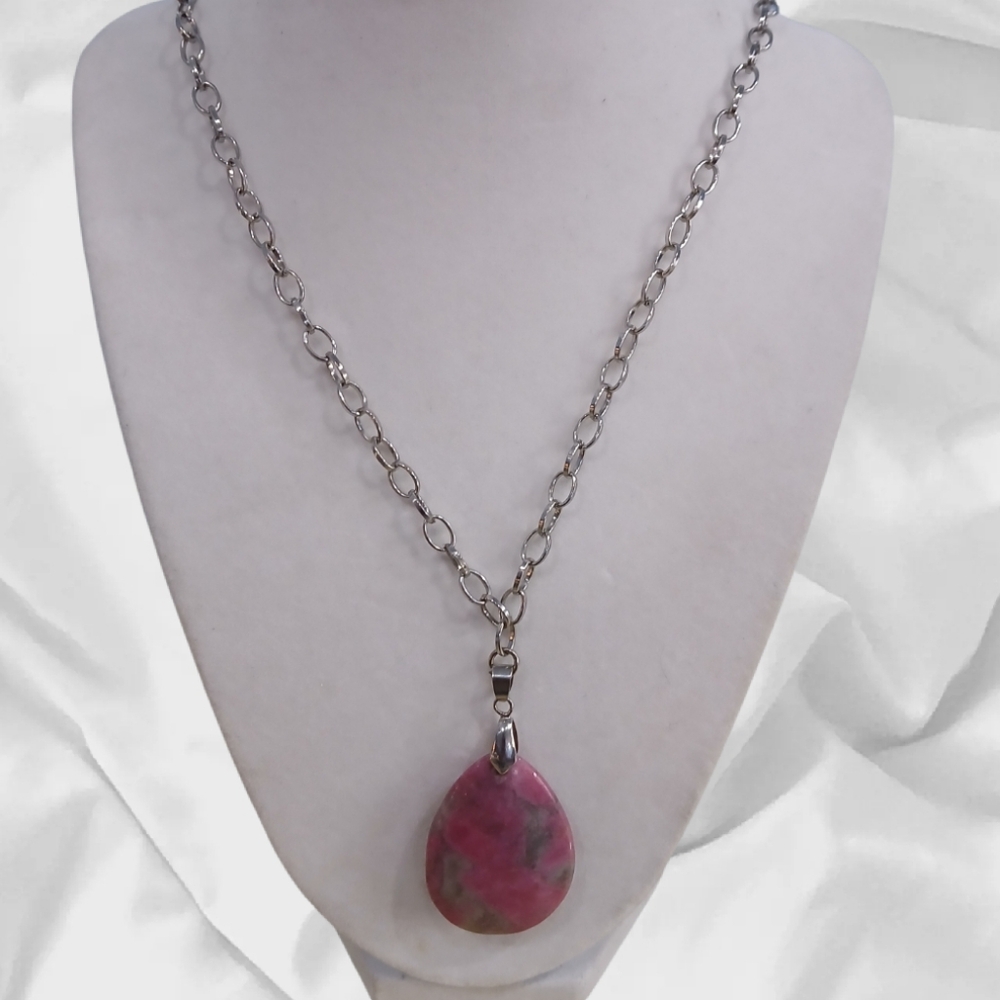 Pink and Silver Teardrop Pendant Necklace
